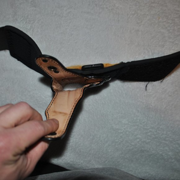 DE SANTIS ANKLE HOLSTER - Picture 4 of 5
